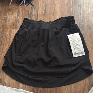 Lululemon Hotty Hot HR Skirt